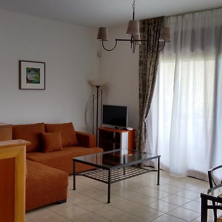 Tholos Bay Suites Kavúszi Szoba fotó
