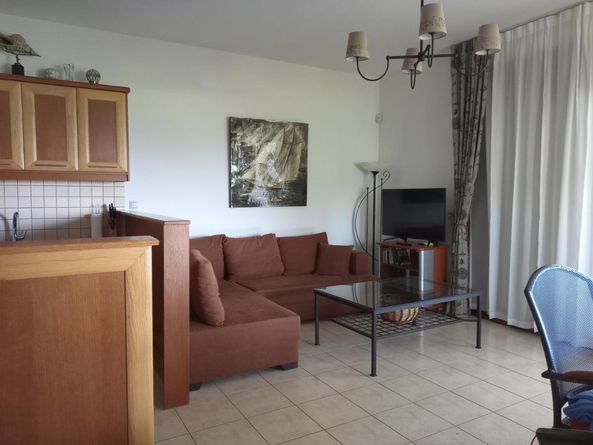 Tholos Bay Suites Kavúszi Kültér fotó