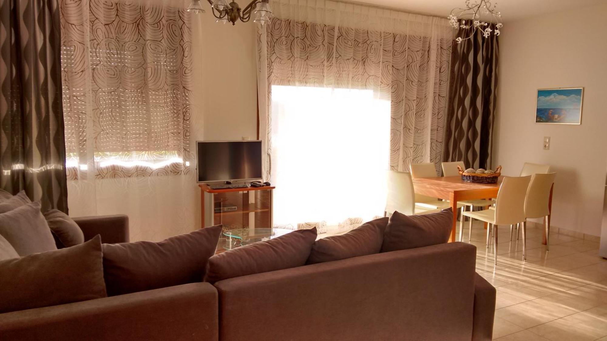 Tholos Bay Suites Kavúszi Szoba fotó