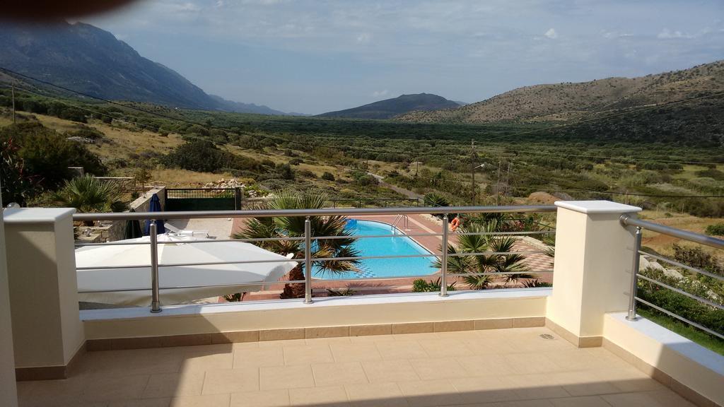Tholos Bay Suites Kavúszi Szoba fotó