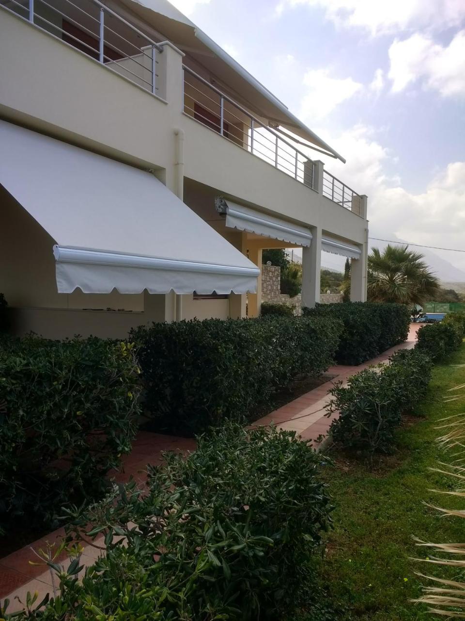 Tholos Bay Suites Kavúszi Kültér fotó